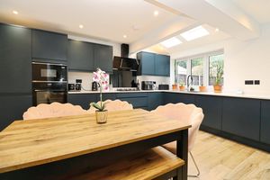 Photo 11- click for photo gallery